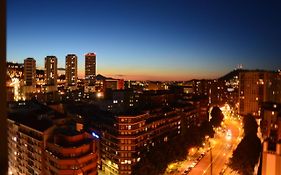 Superviews, Parking 24H Vigilado Incluido Y Netflix En Habitacion Independiente Con Bano Privado En Apartamento Particular, Francais&English