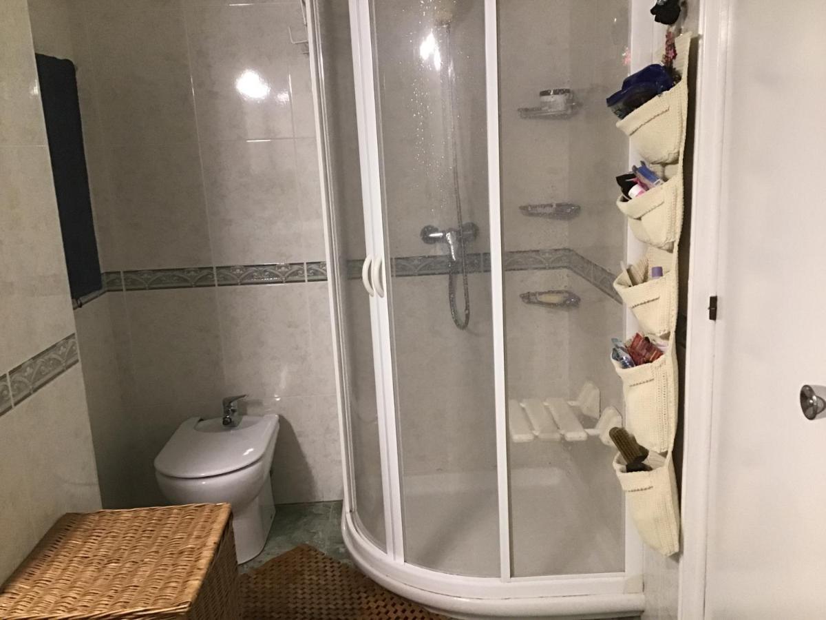 Superviews, Parking 24H Vigilado Incluido Y Netflix En Habitacion Independiente Con Bano Privado En Apartamento Particular, Francais&English Bilbao Buitenkant foto